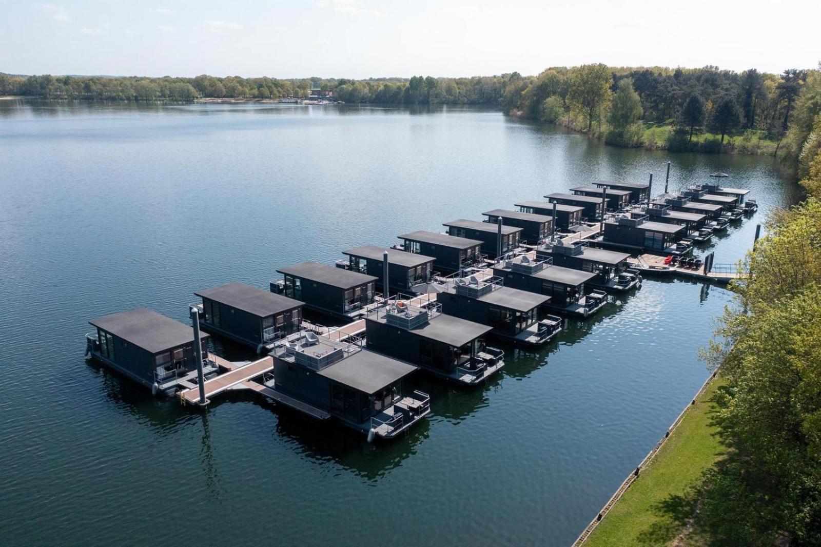 Houseboat Marina Mookerplas 4-6 Persons Plasmolen Extérieur photo