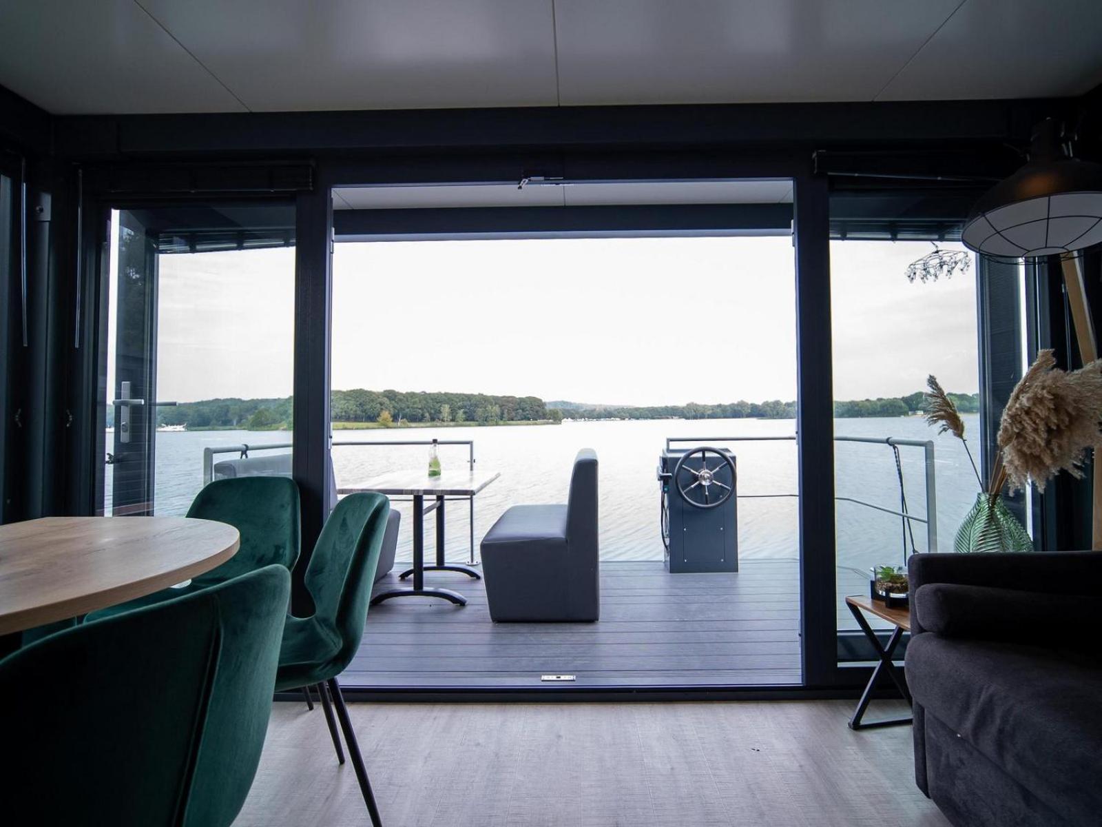 Houseboat Marina Mookerplas 4-6 Persons Plasmolen Extérieur photo